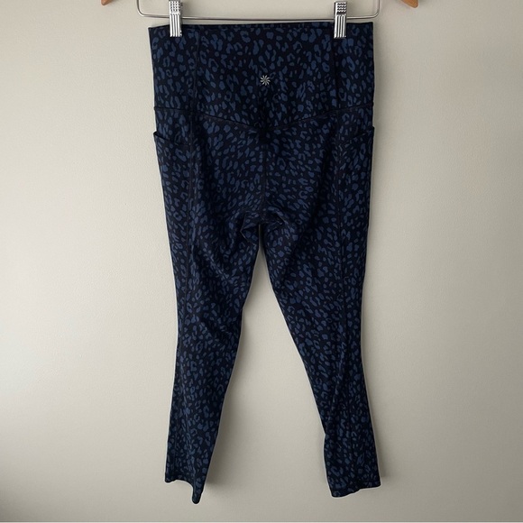 Athleta Salutation Stash Pocket Animal Leopard Print Leggings Blue High Rise - Picture 2 of 8